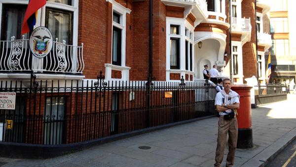 On his visit to Ecuador’s embassy in London this summer, Jeff Cohen witnessed an increase in police presence. The embassy is currently granting political asylum to WikiLeaks founder Julian Assange.