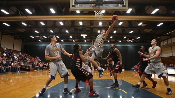 Men’s Basketball: New look offense impresses in Bombers win