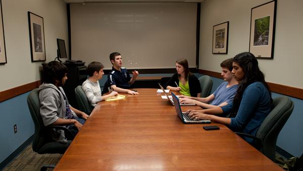 President to add students to budget committee