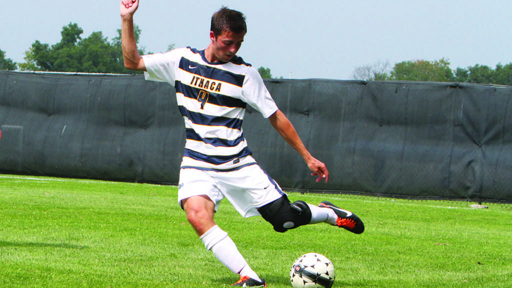Fall Sports Preview: Kicking off Ithaca Colleges next sports season 