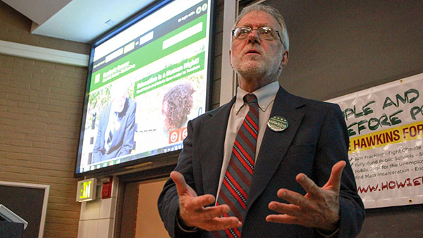 Howie Hawkins, Green Party nominee for governor of New York, discusses his campaign and progressive ideas during his visit to Ithaca College on Sept. 12.