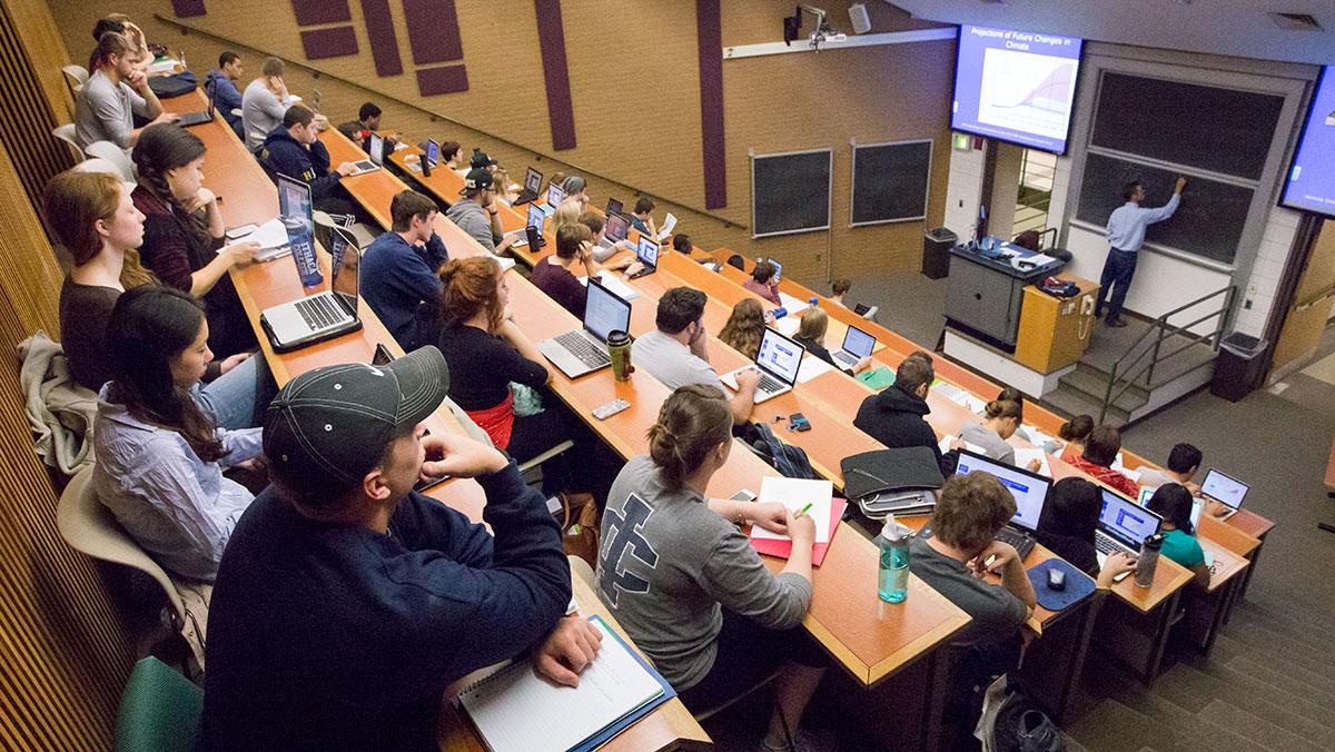 Regulations on laptop use in college classrooms differ among professors