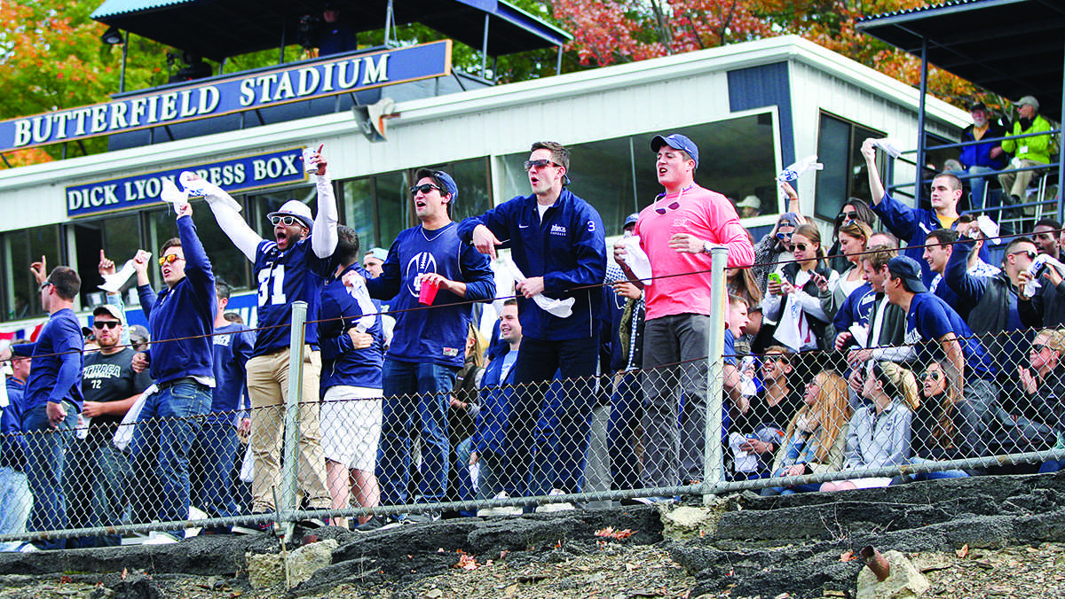 Ithaca College students travel across nation for favorite professional teams