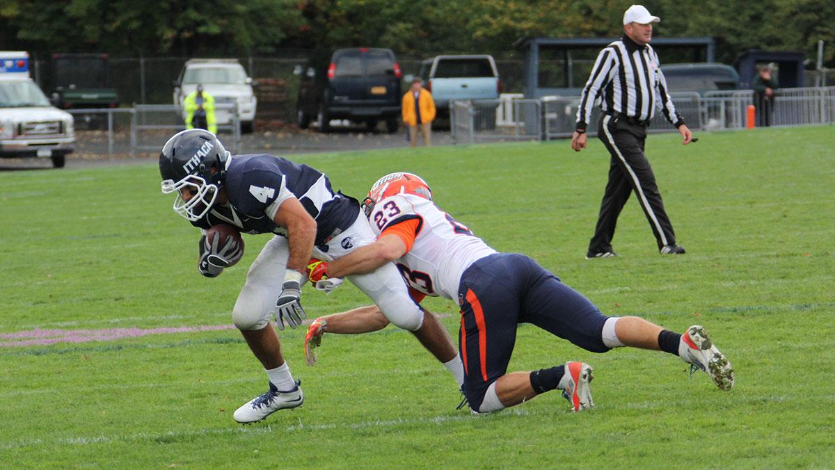 Bombers move to 4–0 with 27–10 win over Utica College