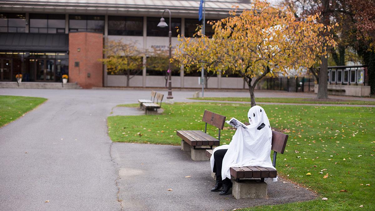ghost_CH