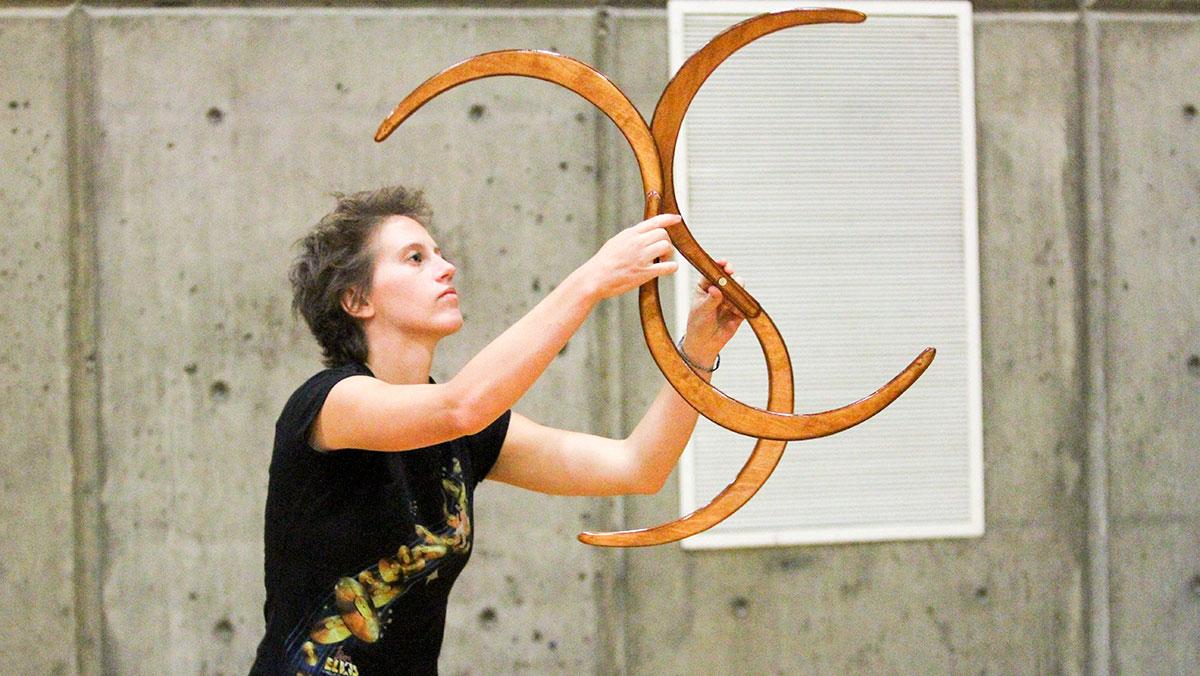 Ithaca College Circus Club challenges limits of participants