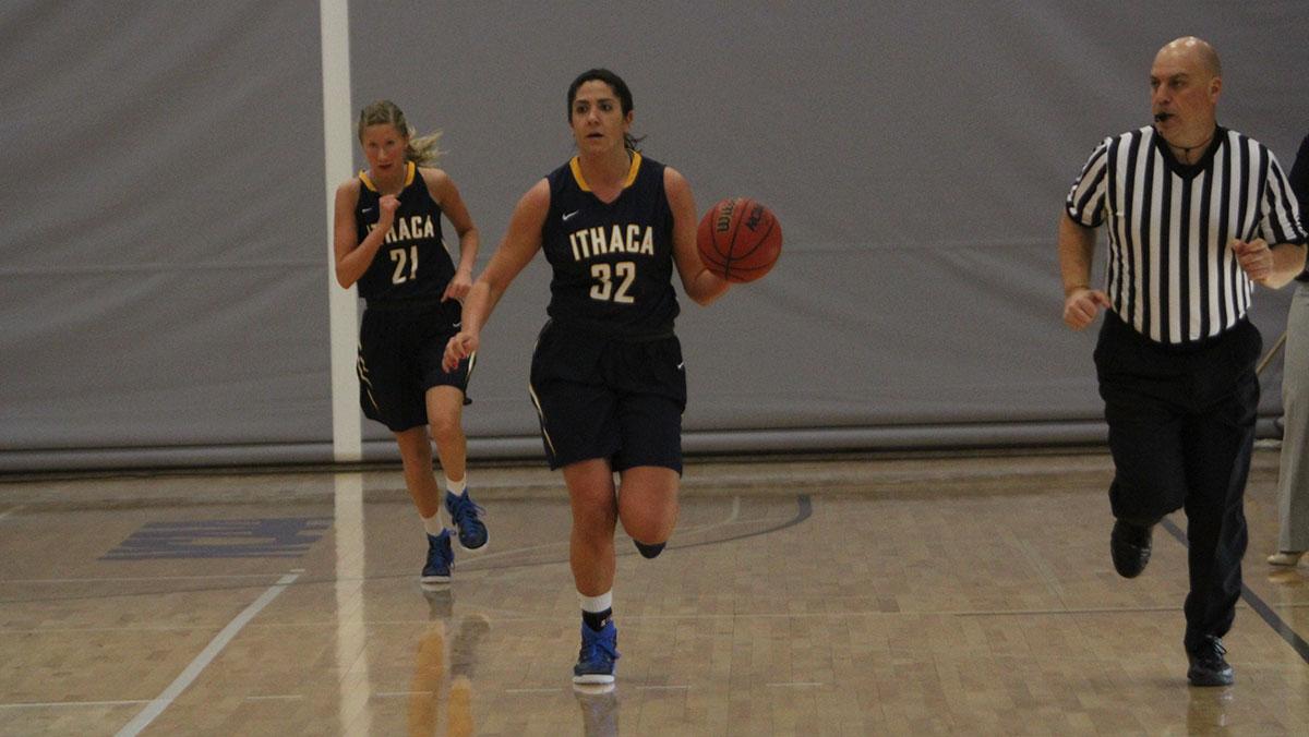 Women’s basketball squad takes over top spot in Empire 8