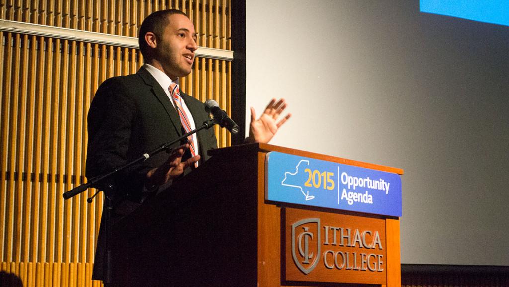 Ithaca+Mayor+Svante+Myrick+speaks+at+Ithaca+College+on+Feb.+5+about+Governor+Andrew+Cuomos+2015+policy+approach.++