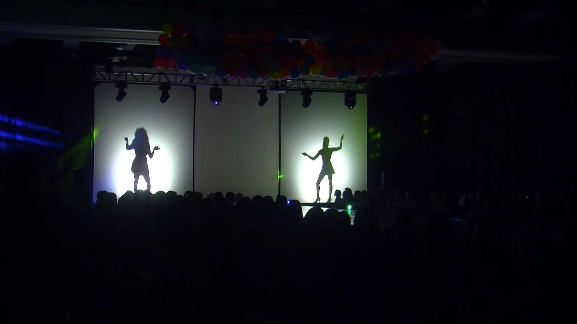 Student run HiFashion Studios host spring “Art Pop” runway show