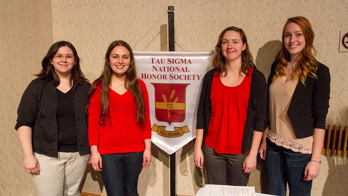 Q&A: New transfer-student honor society inducts students
