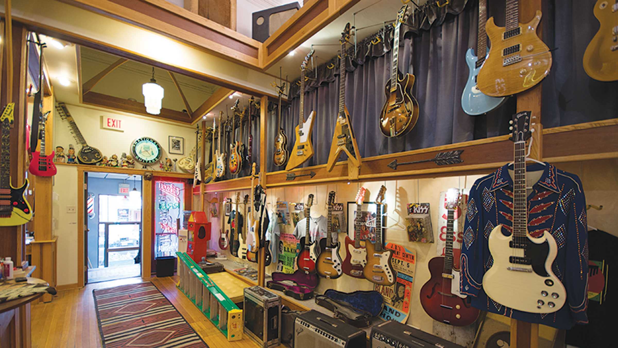 Downtown Ithaca offers array of specialized music stores | The Ithacan