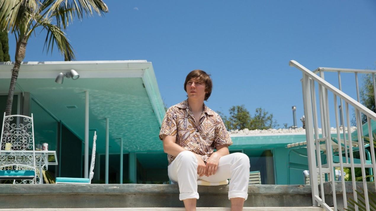 Review: “Love & Mercy” presents captivating portrayal of Beach Boys’ Brian Wilson