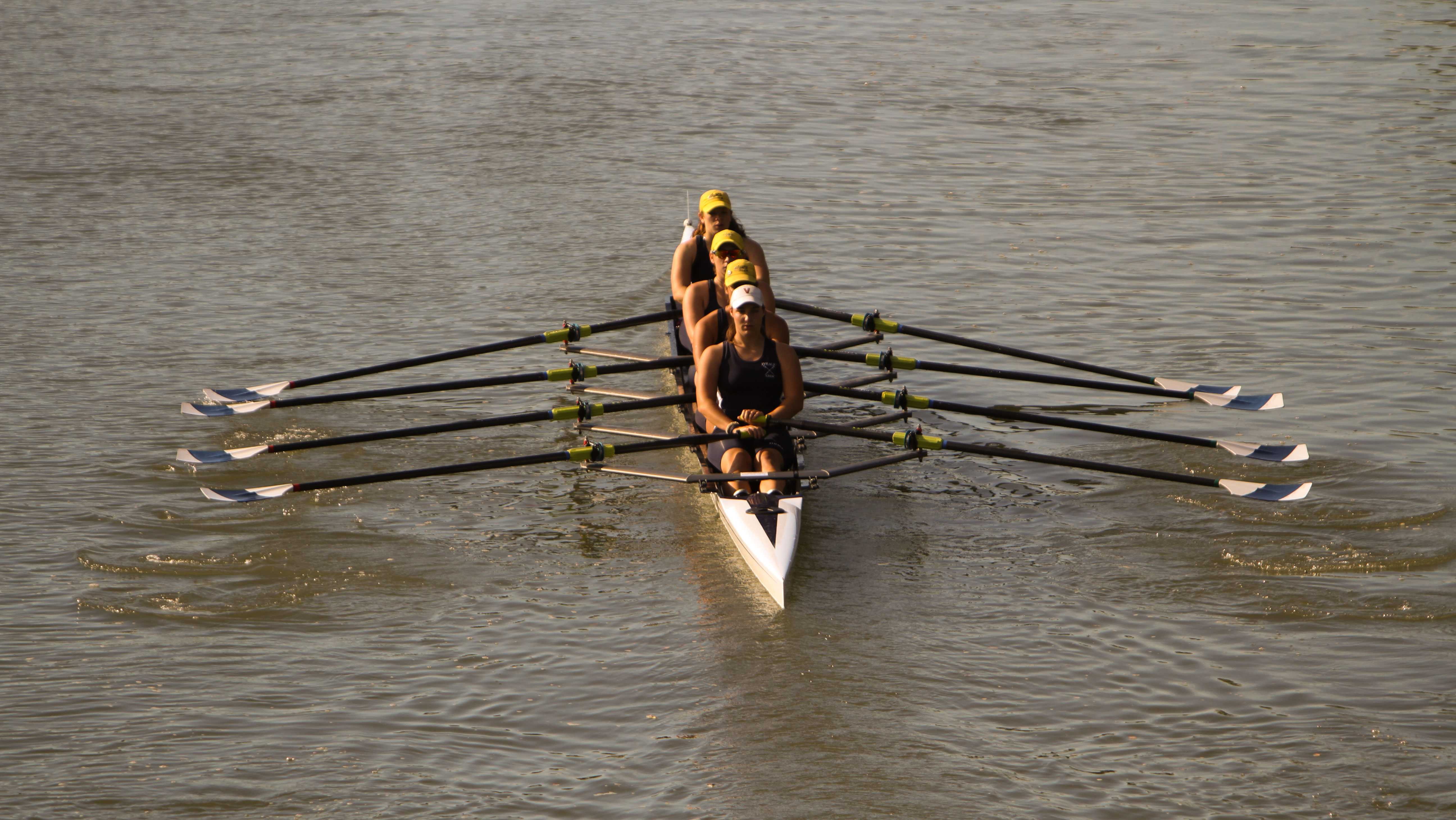 Sculling team looks to propel program in the right direction