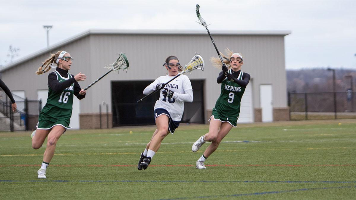 Women’s lacrosse comes out on top in nail-biter