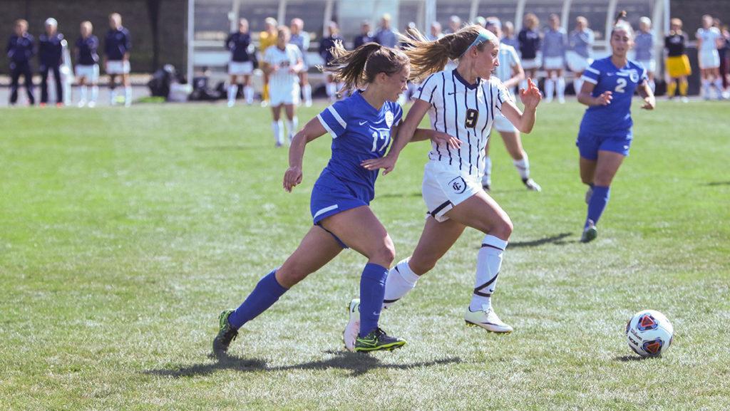 Senior forward Holly Niemiec played 61 minutes in the Bombers 2–2 tie with Hartwick College on Sept. 24 at Carp Wood Field. 