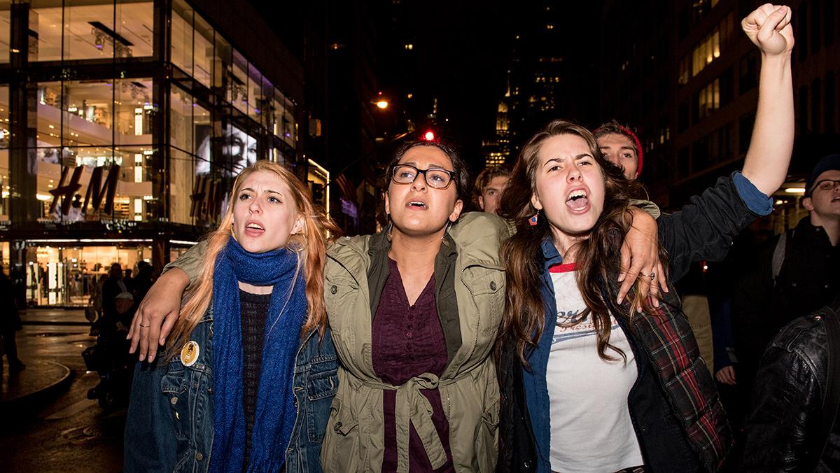 protest-trump-election-20161109-grahamhebel-0767