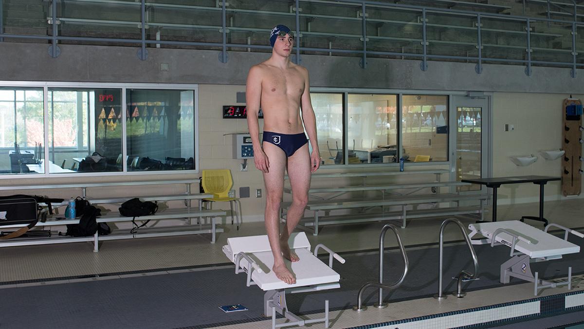 Small upperclass hopes to inspire men’s swimming and diving
