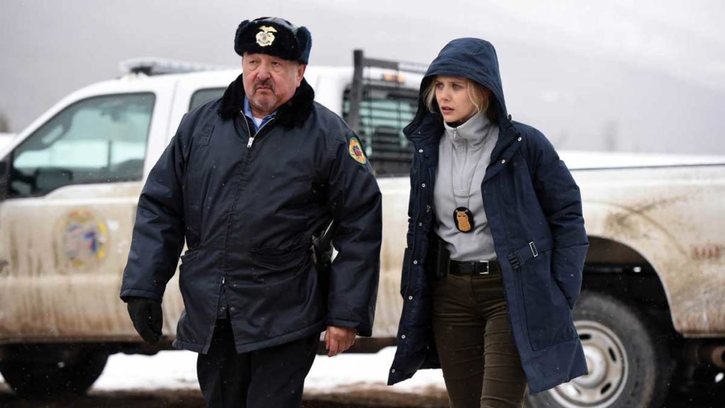 Wind River is a bleak and depressing dive into a rural murder mystery. Cory Lambert (Jeremy Renner) joins forces with FBI agent Jane Banner (Elizabeth Olsen) to solve a the murder of a Native American woman. 