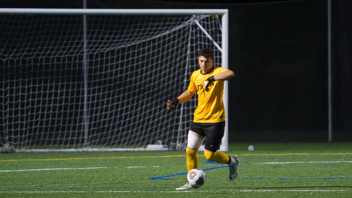Soccer goalie looks for a new start at Division III