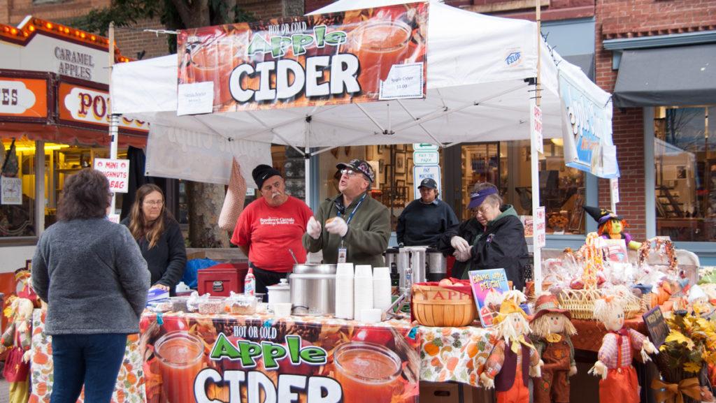 After being significantly smaller in 2020 due to the COVID-19 pandemic, the Ithaca Apple Fest will make its return to its previous size.