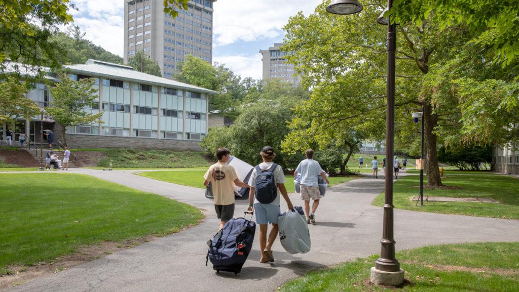 Campus was teeming with large groups of Ithaca College freshmen and their families during move-in day Aug. 25.