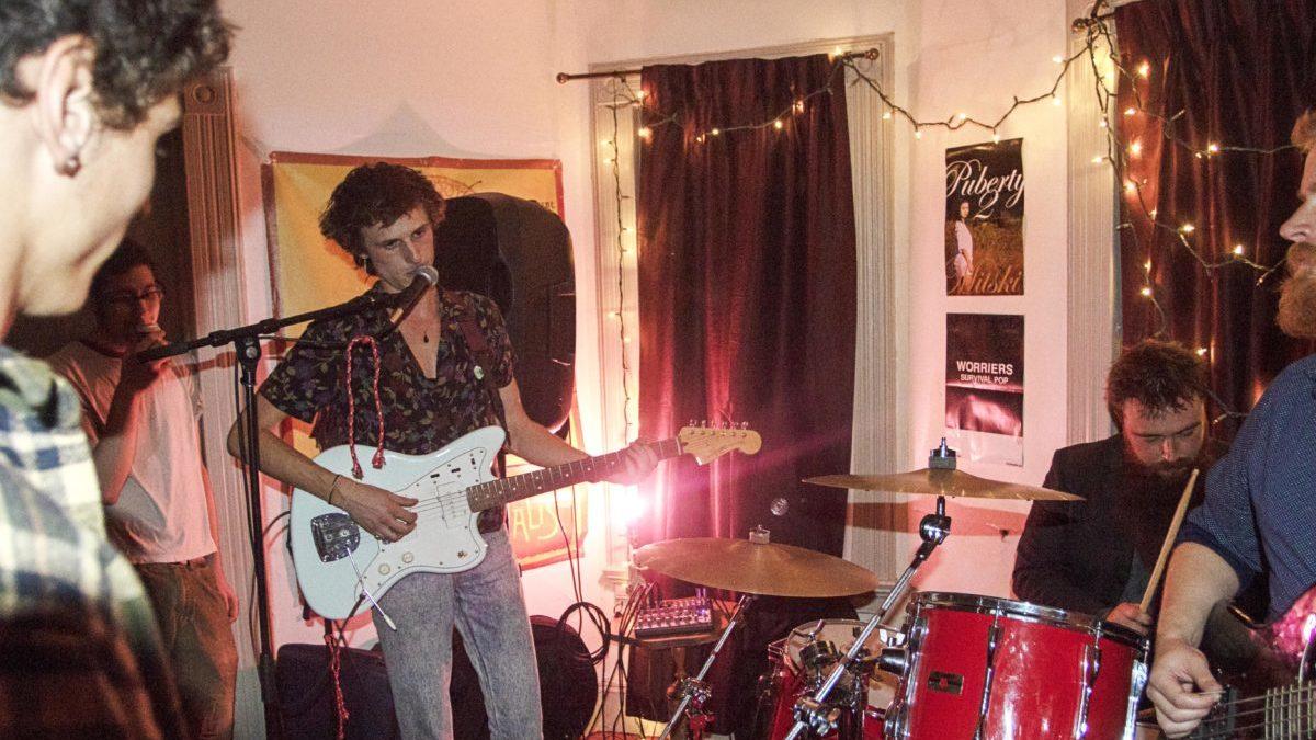 Student-rented houses host do-it-yourself concerts
