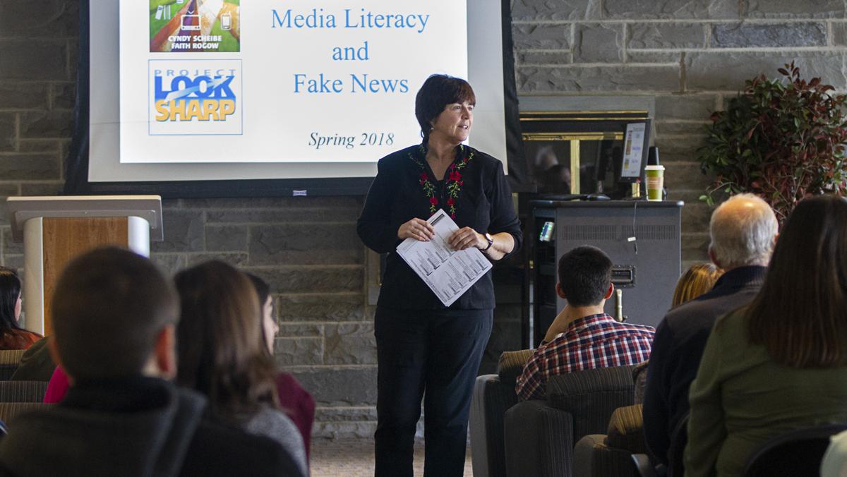 H&S approves new media literacy minor
