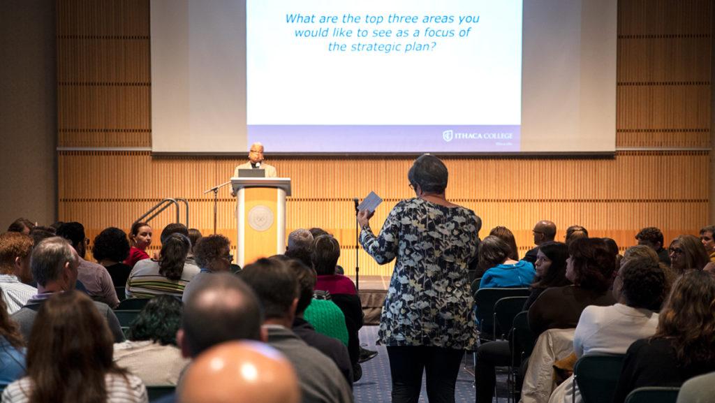 Members of the Ithaca College five-year strategic plan design committee led a feedback session for students, alumni, faculty and staff at the first kickoff event Sept. 27.