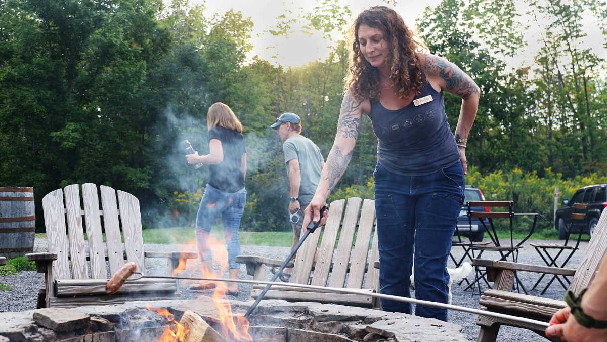 Recurring event offers cozy campfire experience
