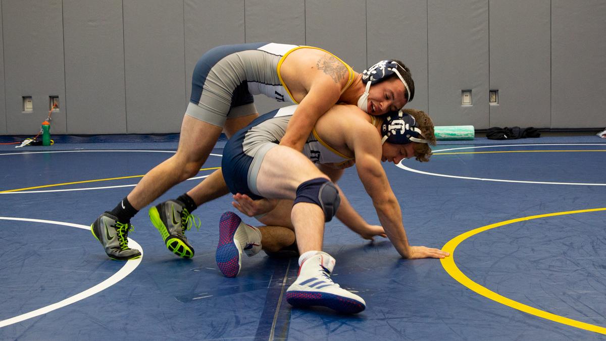 Wrestlers hope to preserve consistent success