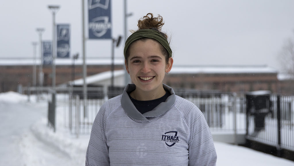 Second-year+graduate+student+Anna+Bottino%2C+a+graduate+assistant+for+Ithaca+College+women%E2%80%99s+field+hockey%2C+started+sharing+her+passion+for+the+game+virtually+with+players+of+all+ages+across+the+country+amid+the+COVID-19+pandemic.+