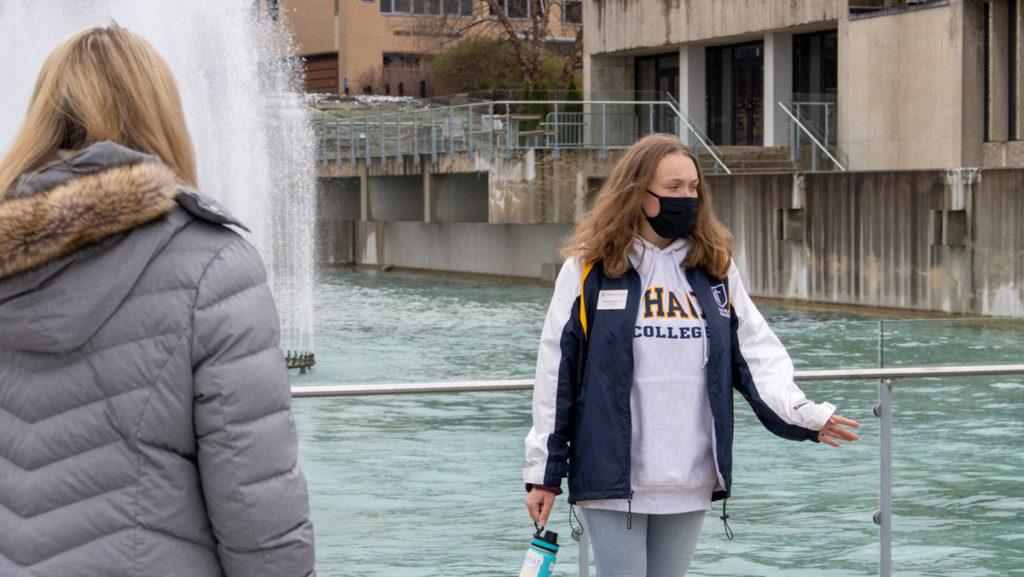 Junior Stephanie Krauss, a tour guide on the Presidents Host Committee, leads a tour for prospective students. The college began offering in-person campus tours April 10 for invited accepted students.