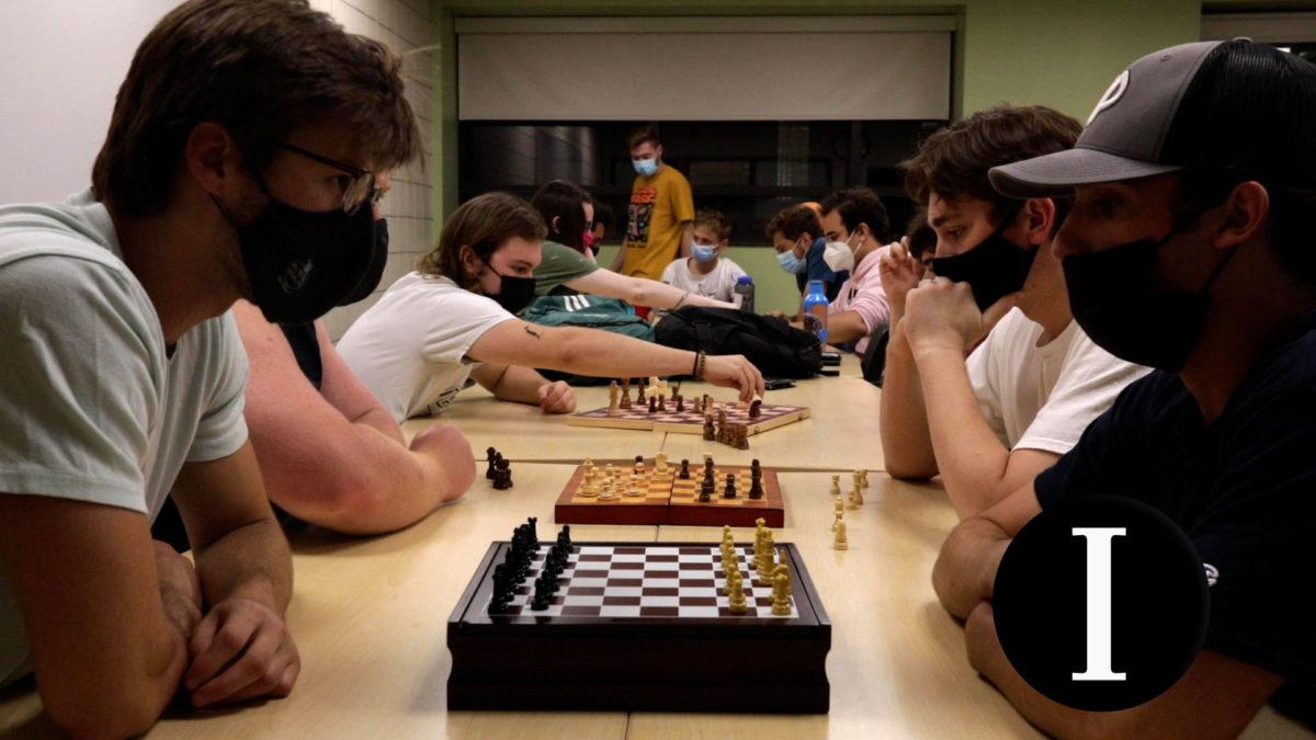 Chess Club Advances to In-person Play