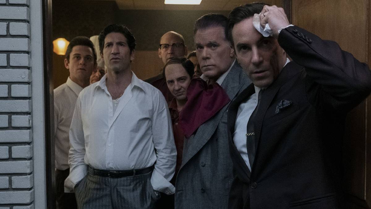 Review: “The Sopranos” story deepens with new gangster film
