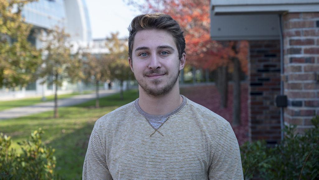 Senior Max Isaac sheds light on the influence that social media has on college students. He discusses the negative side of social media and the affect on mental health.