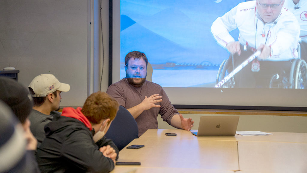 Tim Mirabito, assistant professor in the Department of Journalism and sport media at Ithaca College, teaches the class 