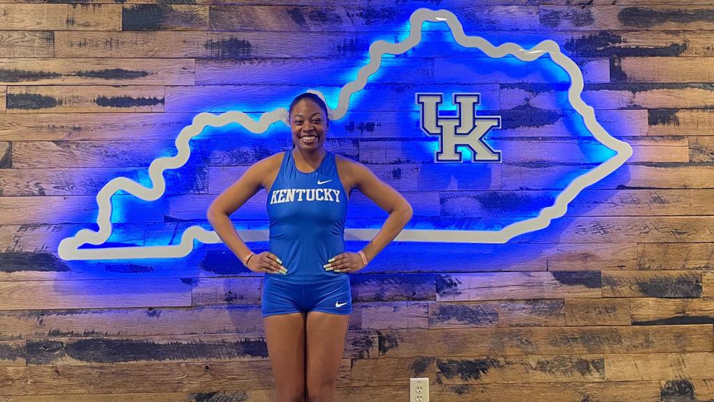 Senior Katelyn Hutchison, sprinter for the Ithaca College womens track and field team, announced she is transferring to the University of Kentucky next season. 
