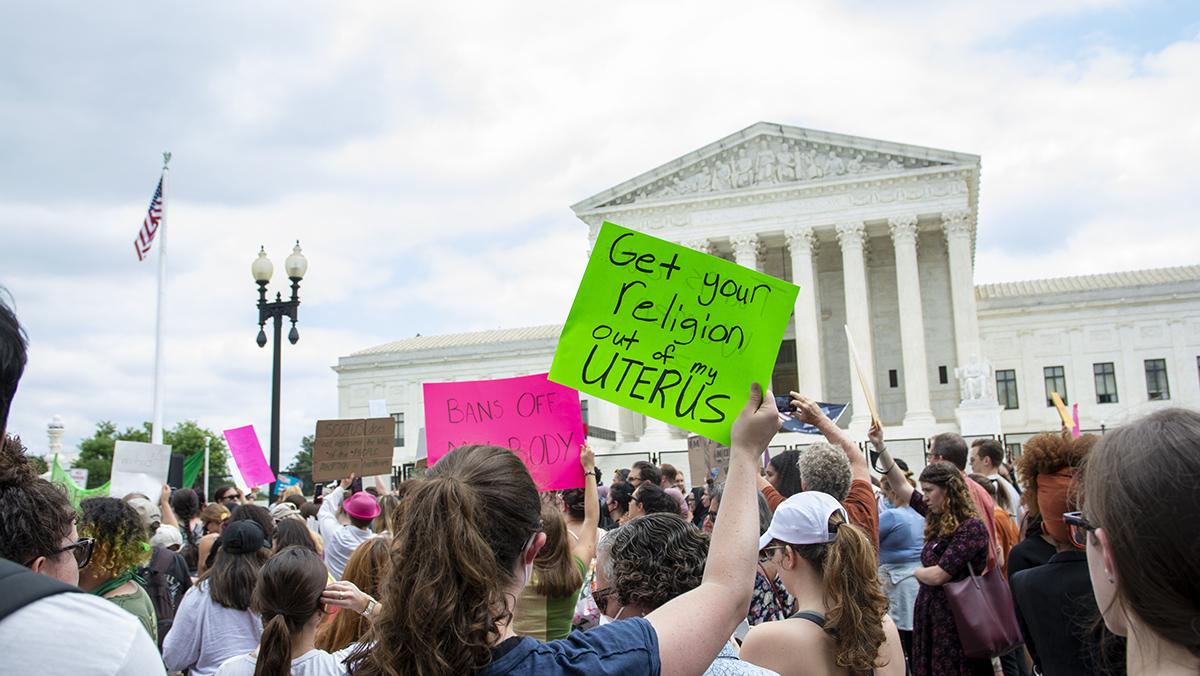 Protestors outside the Supreme Court on June 24. Eleanor Kay/The Ithacan
