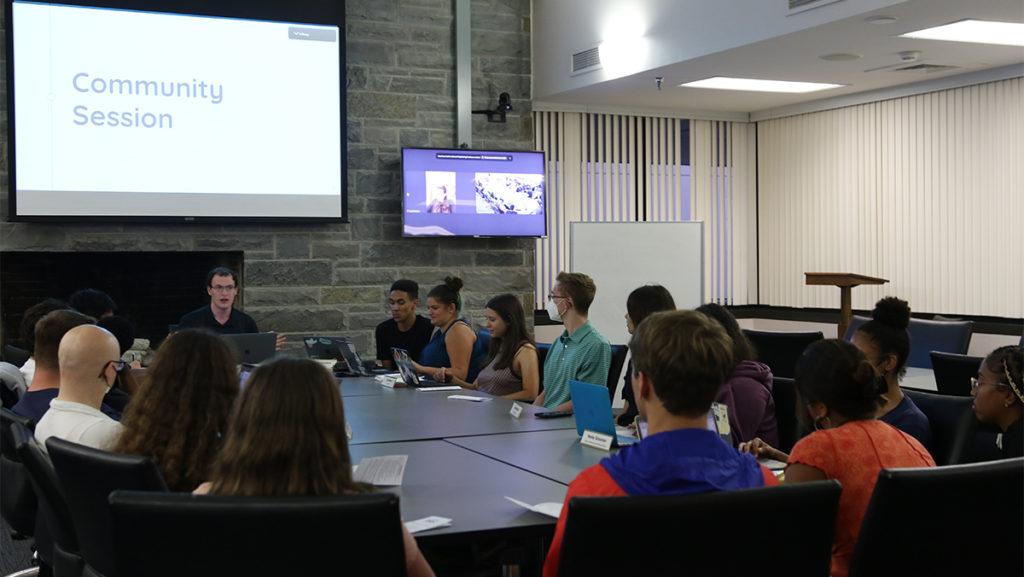 The+Ithaca+College+Student+Governance+Council+%28SGC%29+introduced+all+new+executive+board+and+senate+members%2C+discussed+the+fall+elections+and+talked+about+ongoing+student+concerns+at+its+meeting+Aug.+29.