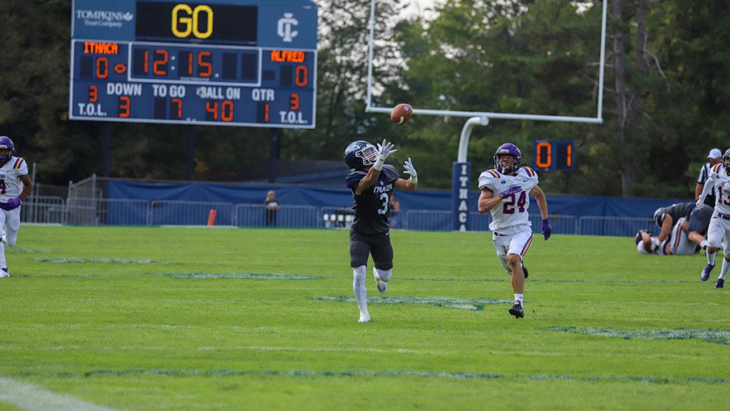 9.17Football_NolanSaunders
