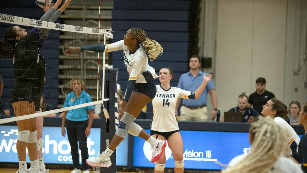The Ithaca College volleyball team defeated the University of Scranton on Sept. 21, continuing its strong start to the season.