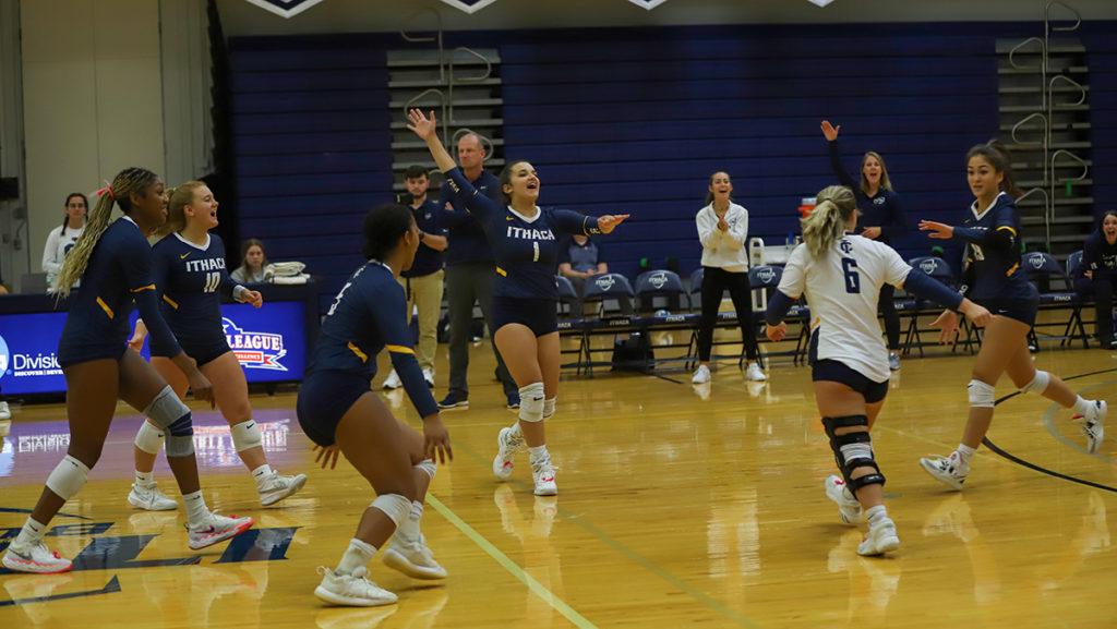 The Ithaca College volleyball team celebrates during its 3–0 victory over Bard College on Oct. 22.