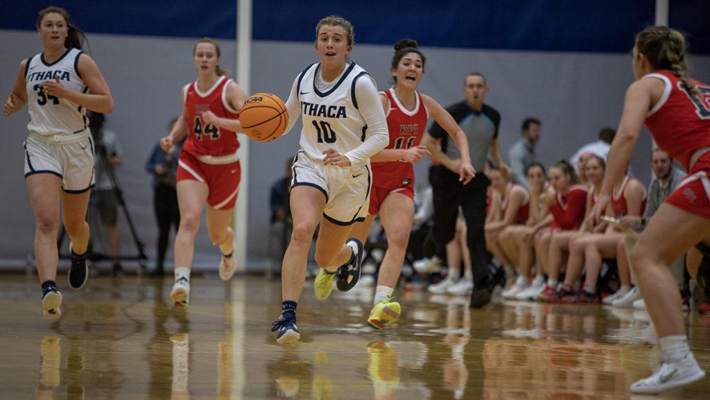 Senior guard Natalie Smith drives the ball up the court against the Rensselaer Polytechnic Institute Engineers on Jan. 28.