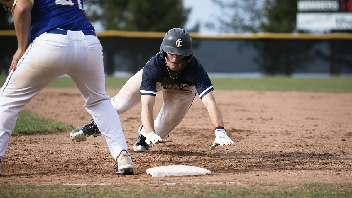 Baseball goes deep three times in 17–4 rout of Alfred State