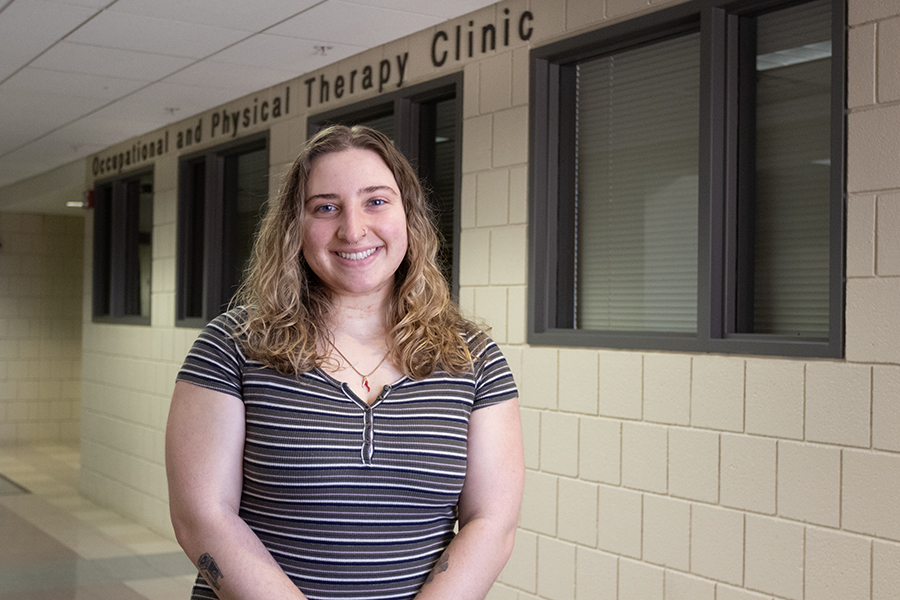 Senior Olivia DeVries writes about her experience studying abroad and encourages other healthcare students to take advantage of travel in college.