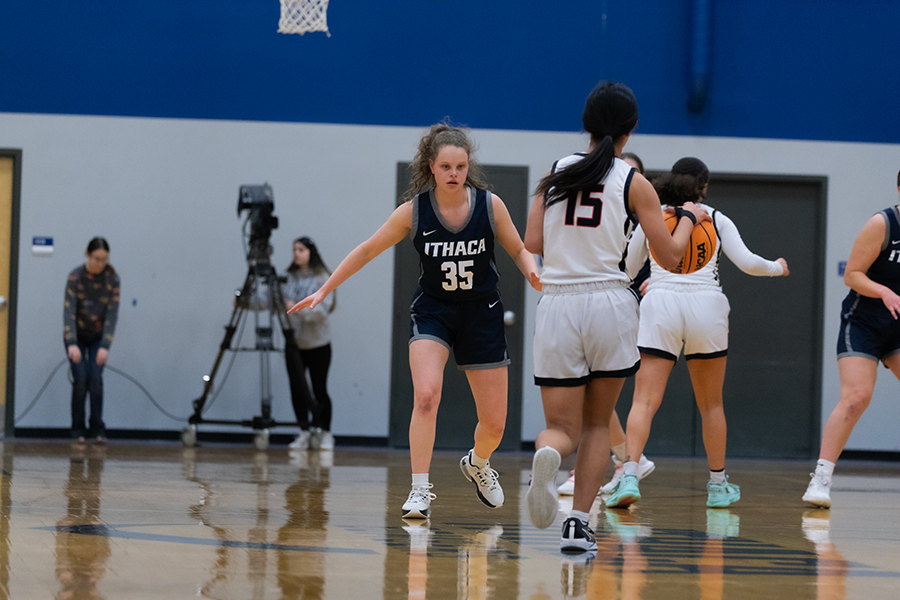 Raptors sophomore guard Shirley Dong dribbles the ball up the court while junior guard Isabella Mittelman steps up on defense in the Bombers dominant victory on Feb. 16.