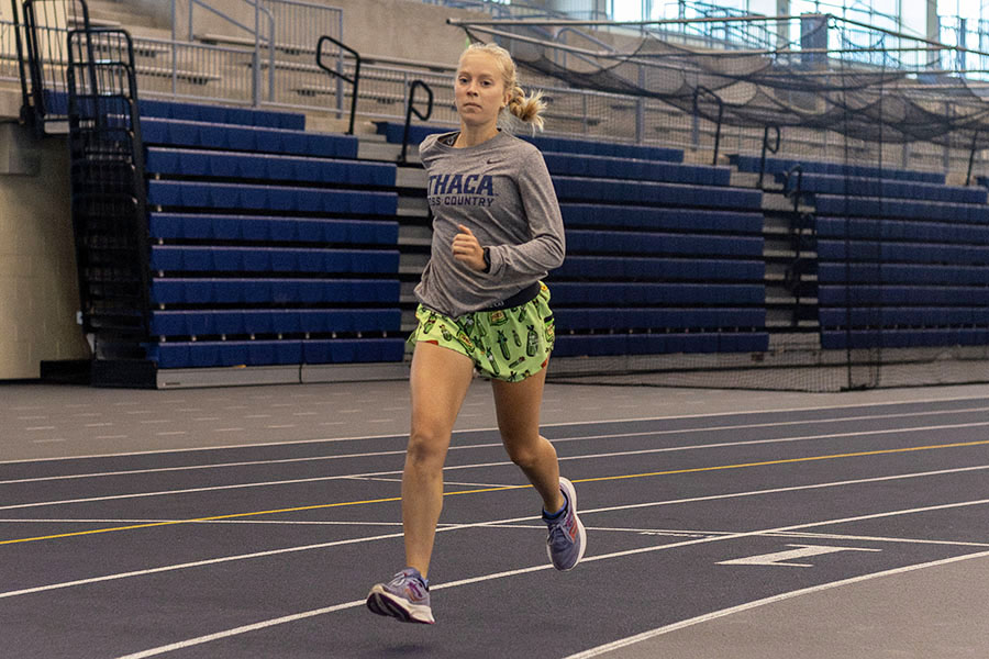 Ithaca College women's cross-country junior Kyla Eisman is setting the pace for the Bombers this season. Eisman is looking to return to the NCAA Division III Cross Country Championship.