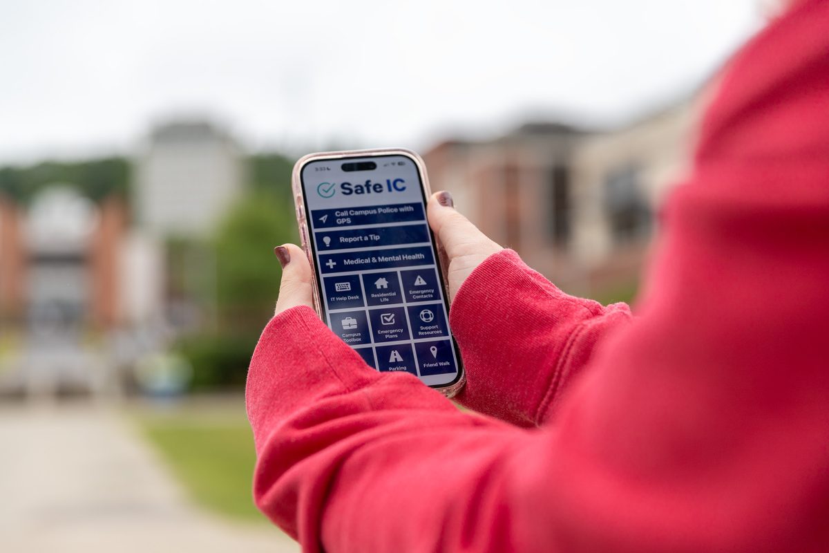 SAFE IC, Ithaca College's new mobile safety app, includes features like alerts from the Office of Public Safety and Emergency Management, contacts for emergency services and a campus map with resources.