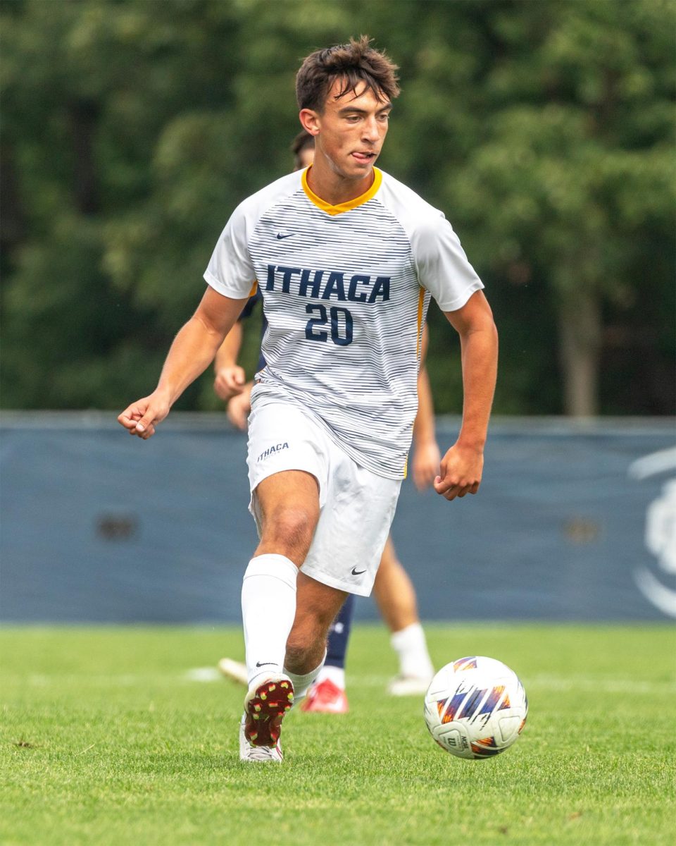 BellaBastos_MSoccer_Buzzer