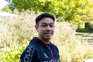 The award recognizes Yeo for his leadership in creating a more sustainable future. Tunku Mohamed Alauddin Tunku Naquiyuddin, a Negeri Sembilan royal, presented the award to Yeo.